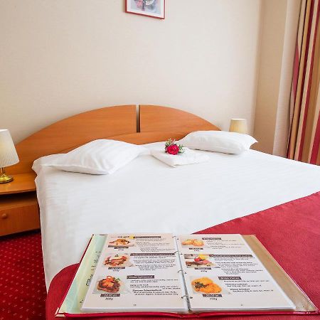 Hotel Dana 萨图马雷 外观 照片